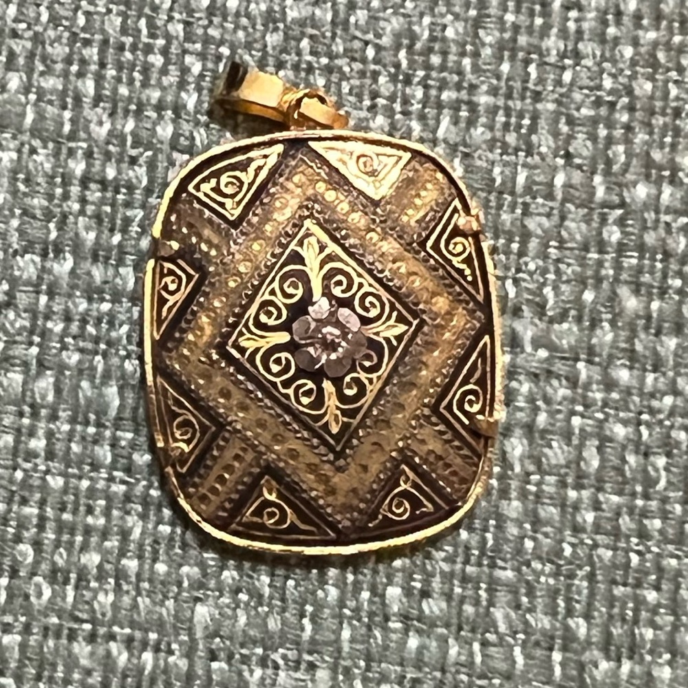 Damascene Pendant